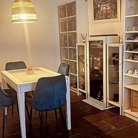 Apartment De La Cruz