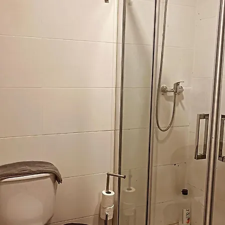 Apartment De La Cruz *